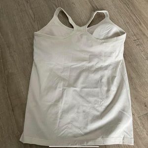 Lululemon ebb to street tank